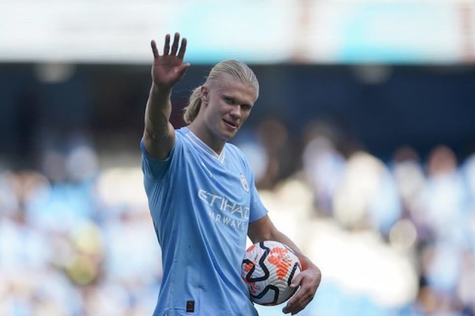 Erling Haaland ghi hat-trick cho Manchester City vào lưới Fulham ở Tuần 4 Ngoại hạng Anh 2023/2024